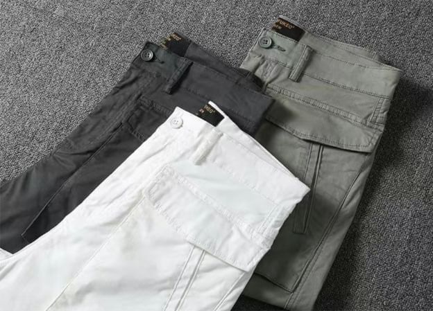 Double White - Mid Rise Plain Cargo Shorts