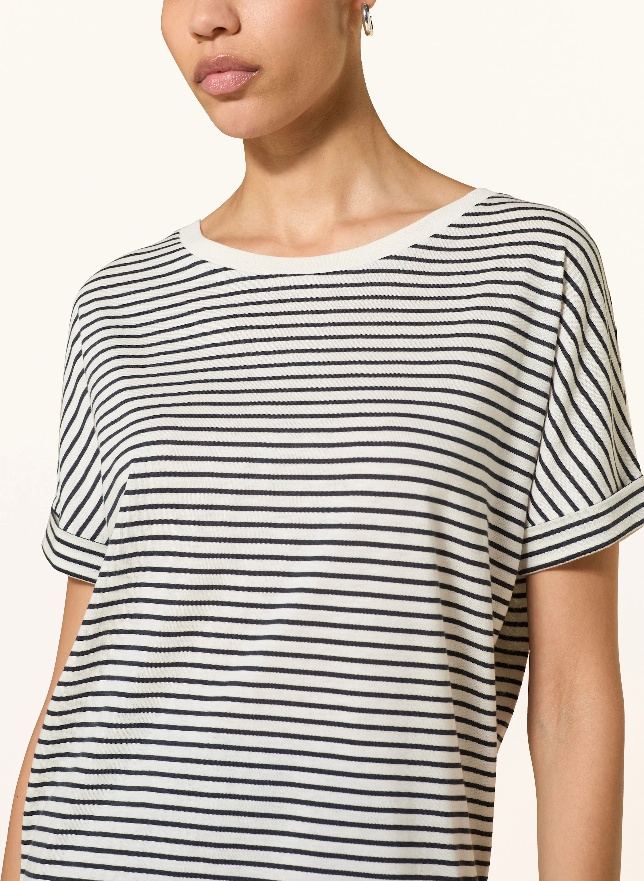 windsor. T-Shirt