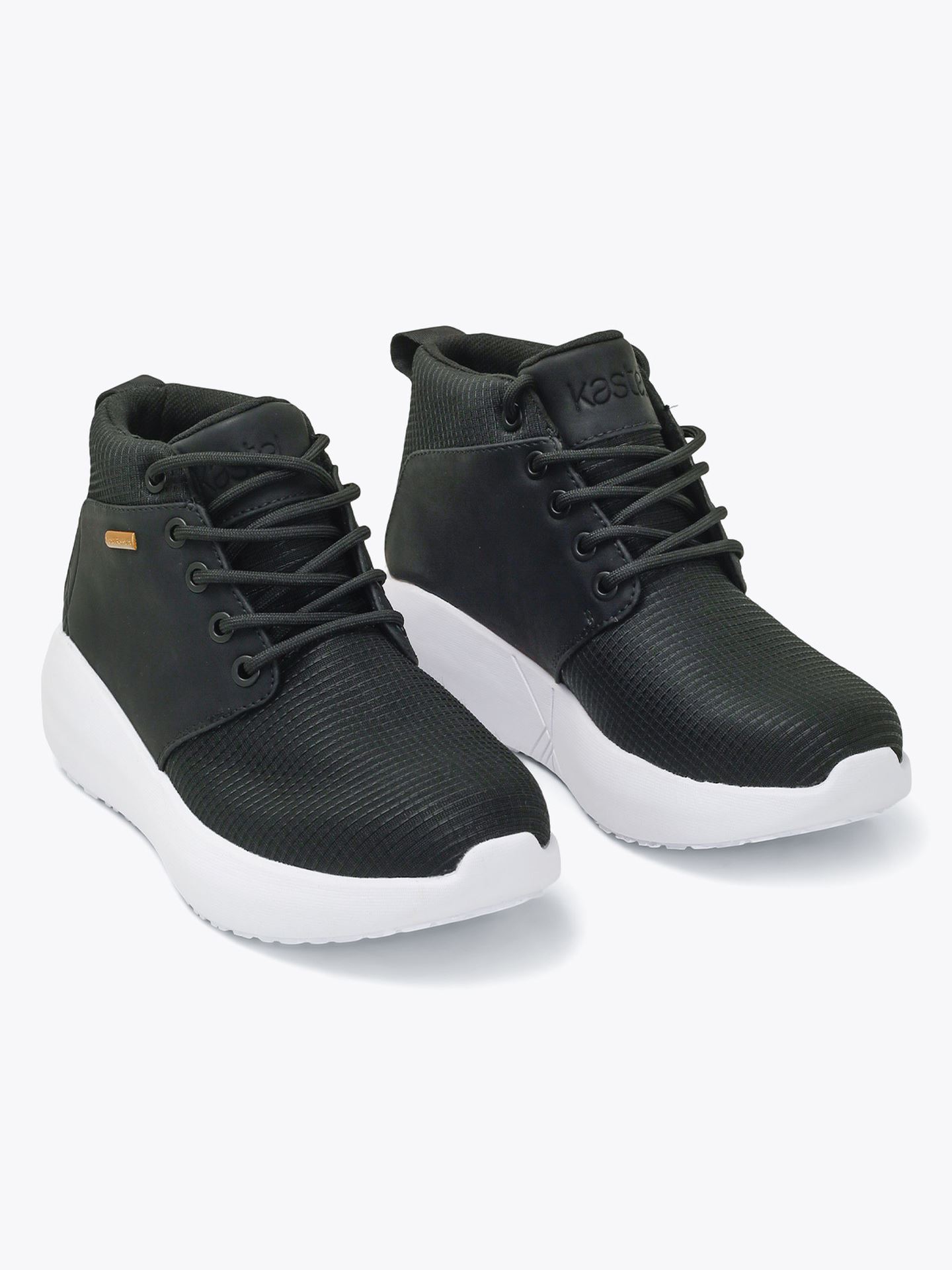 Madla Terrain Water Resistant