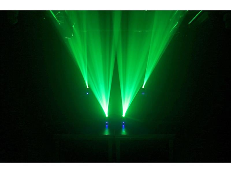 BeamZ Moving Head Panther 40 Vielseitiger und lichtstarker LED Spot Moving-Head
