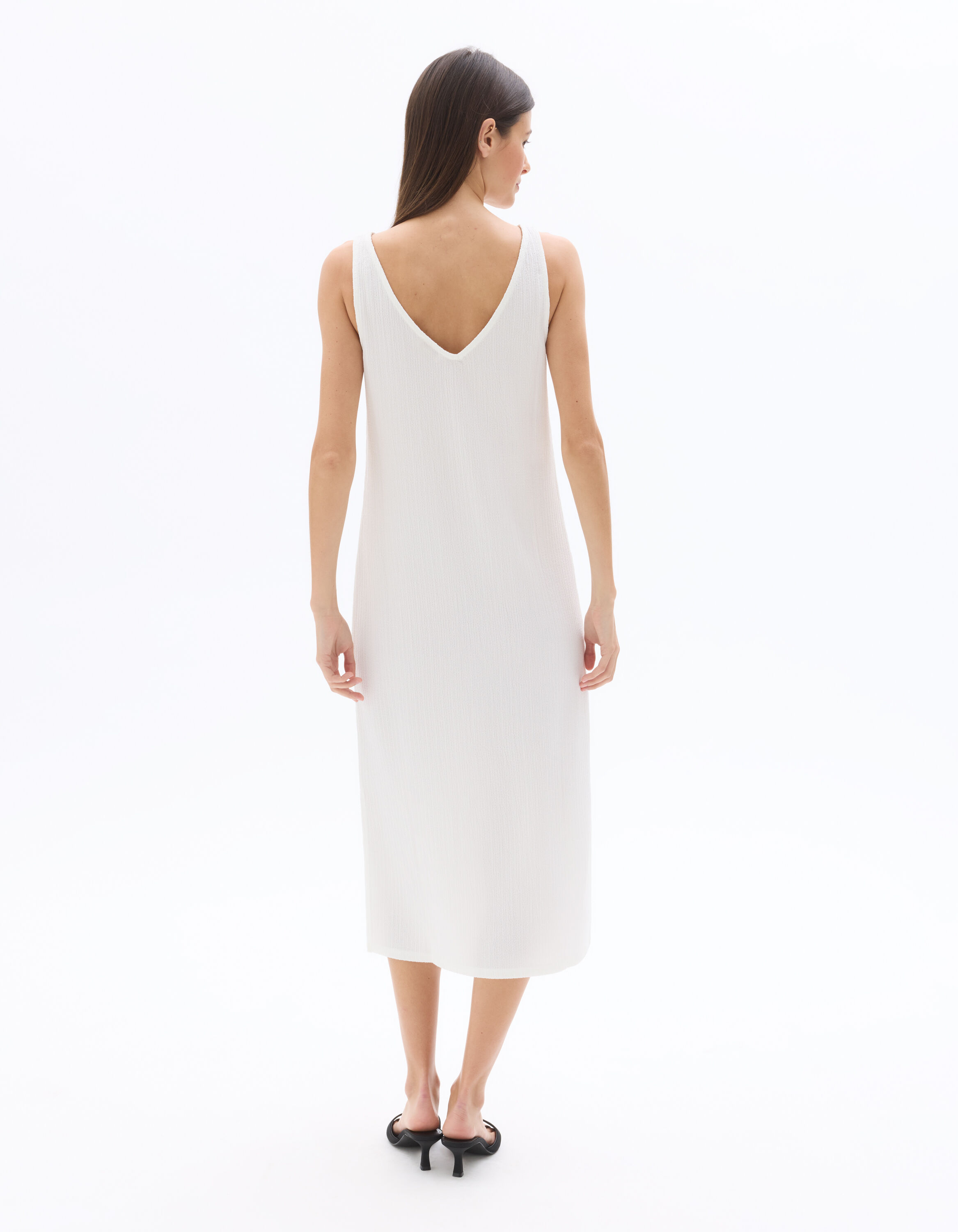 Robe mi-longue en crêpe - blanche