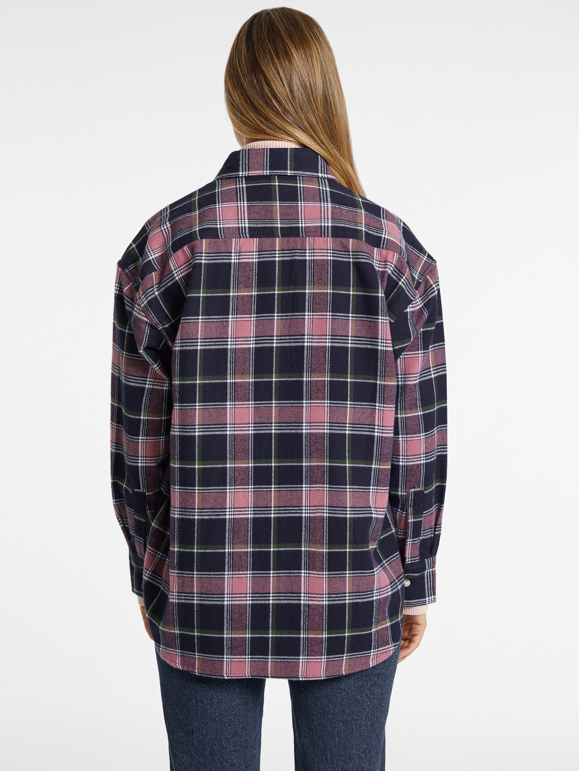 Camisa de manga comprida oversized com bolso
