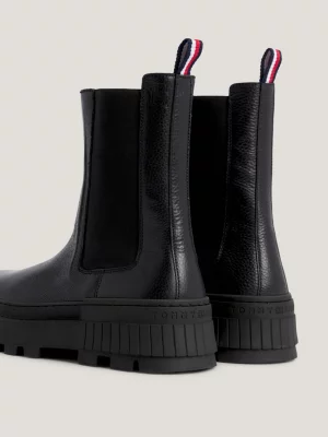 Botas Chelsea de couro com sola grossa e cano alto