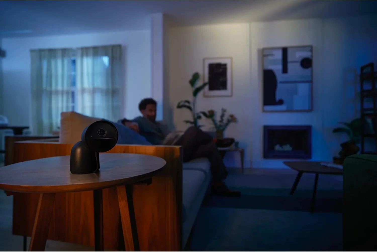 Philips Hue Secure caméra filaire avec support Noir Caméra de surveillance