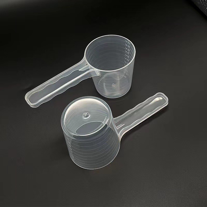 (2er Set) 100ml Hunde Futter Messbecher Katzen Futterlöffel Haustier Leckerli Portionierer mit Skalierung - Transparent