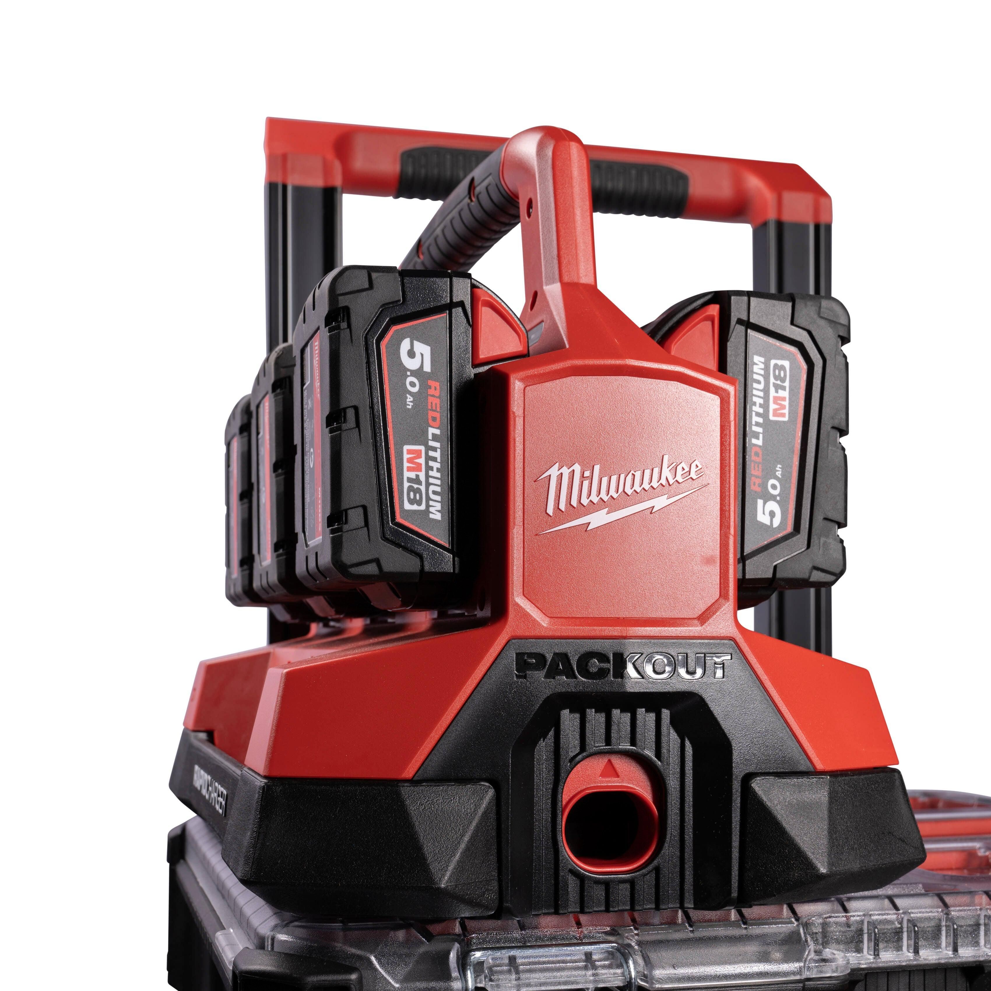 Milwaukee M18 PC6 PACKOUT™ Zesvaks Snellader 18V - 4932480162