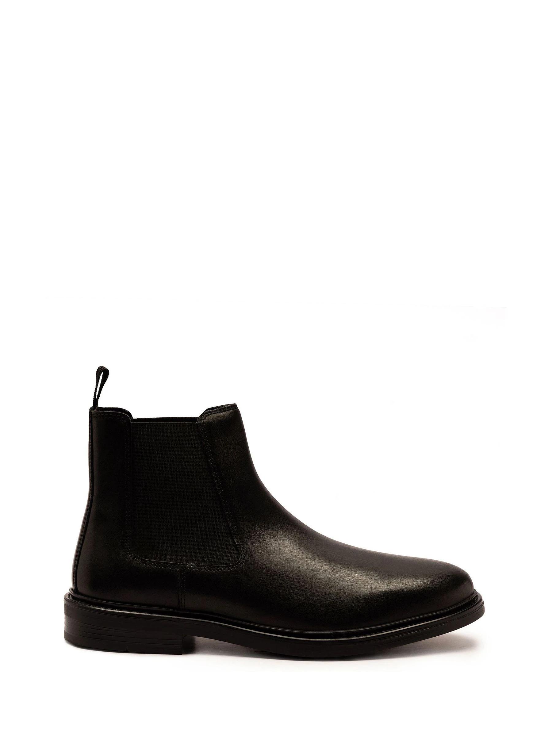 Off The Hook Torrance Leather Slip-On Chelsea Boots