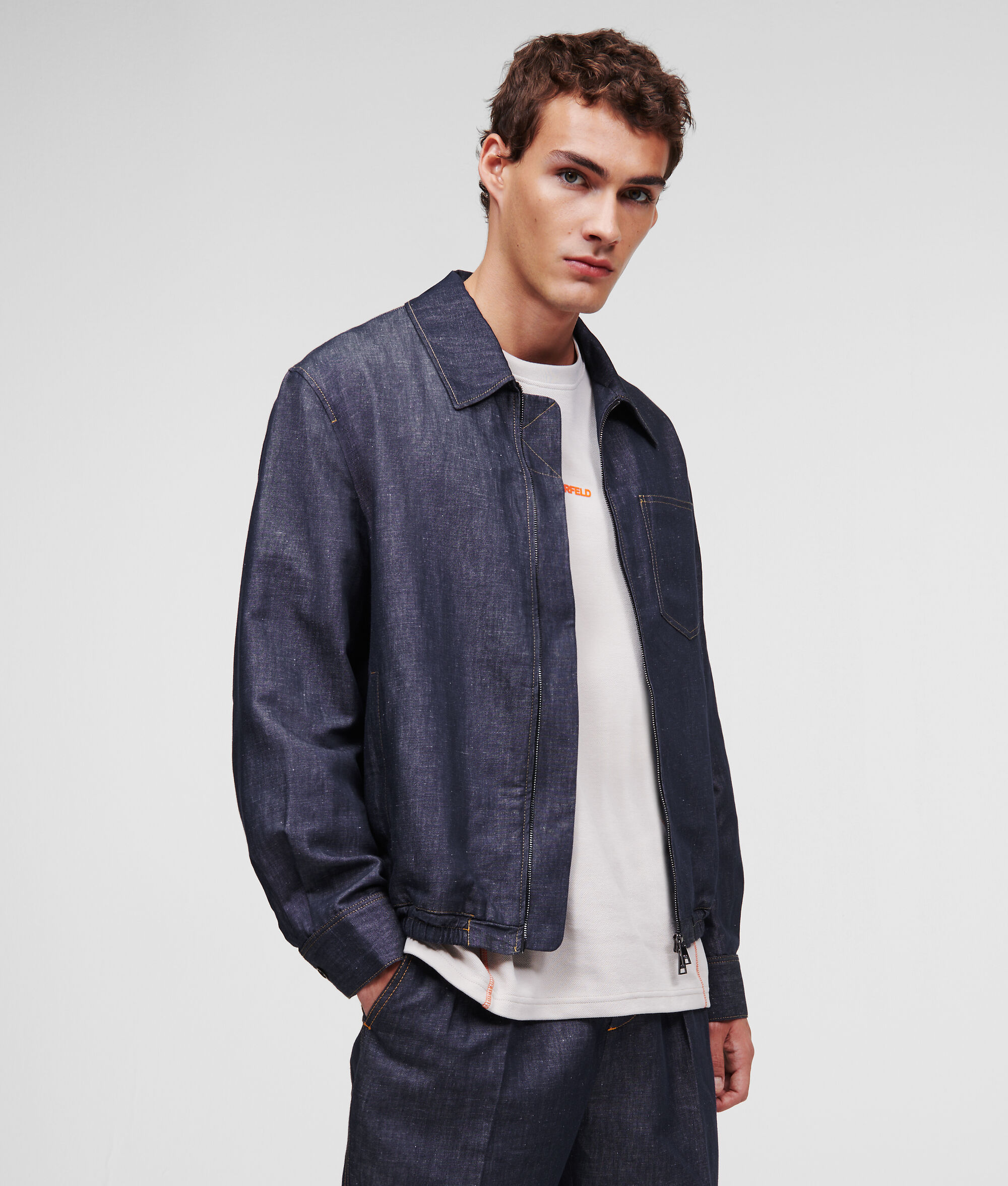 BLOUSON