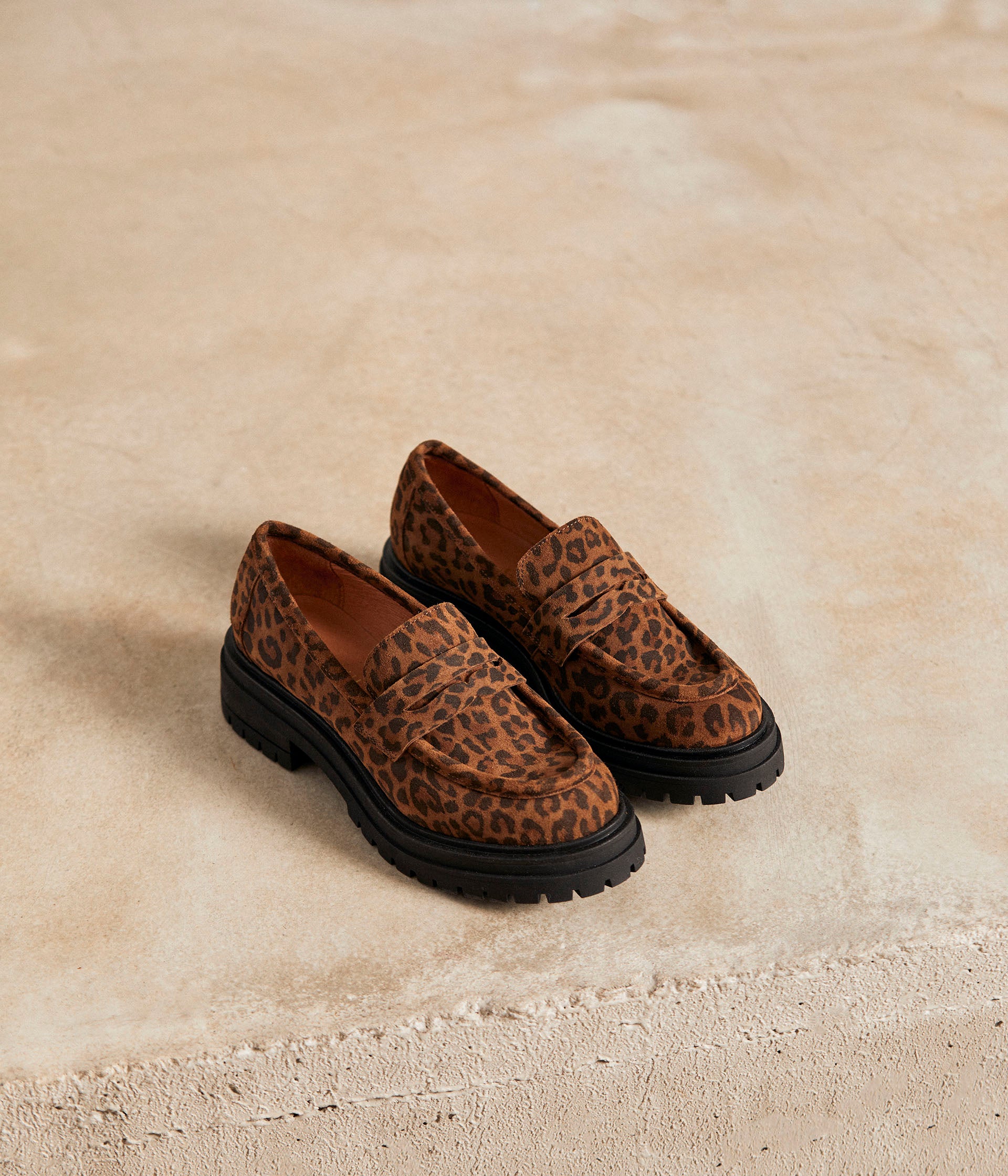 Mocassins crantés léopard Angelika