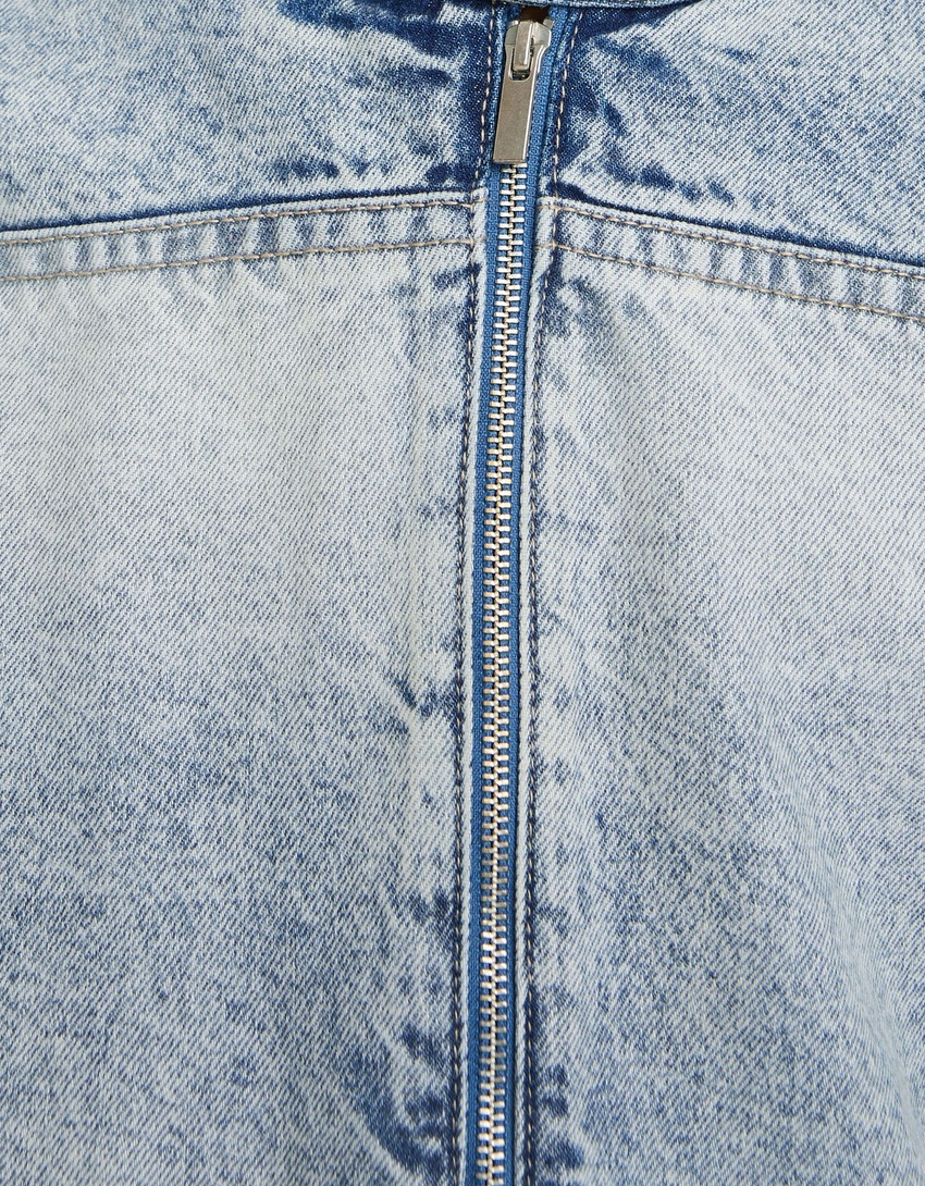 Jaqueta de motociclista em jeans com efeito desbotado