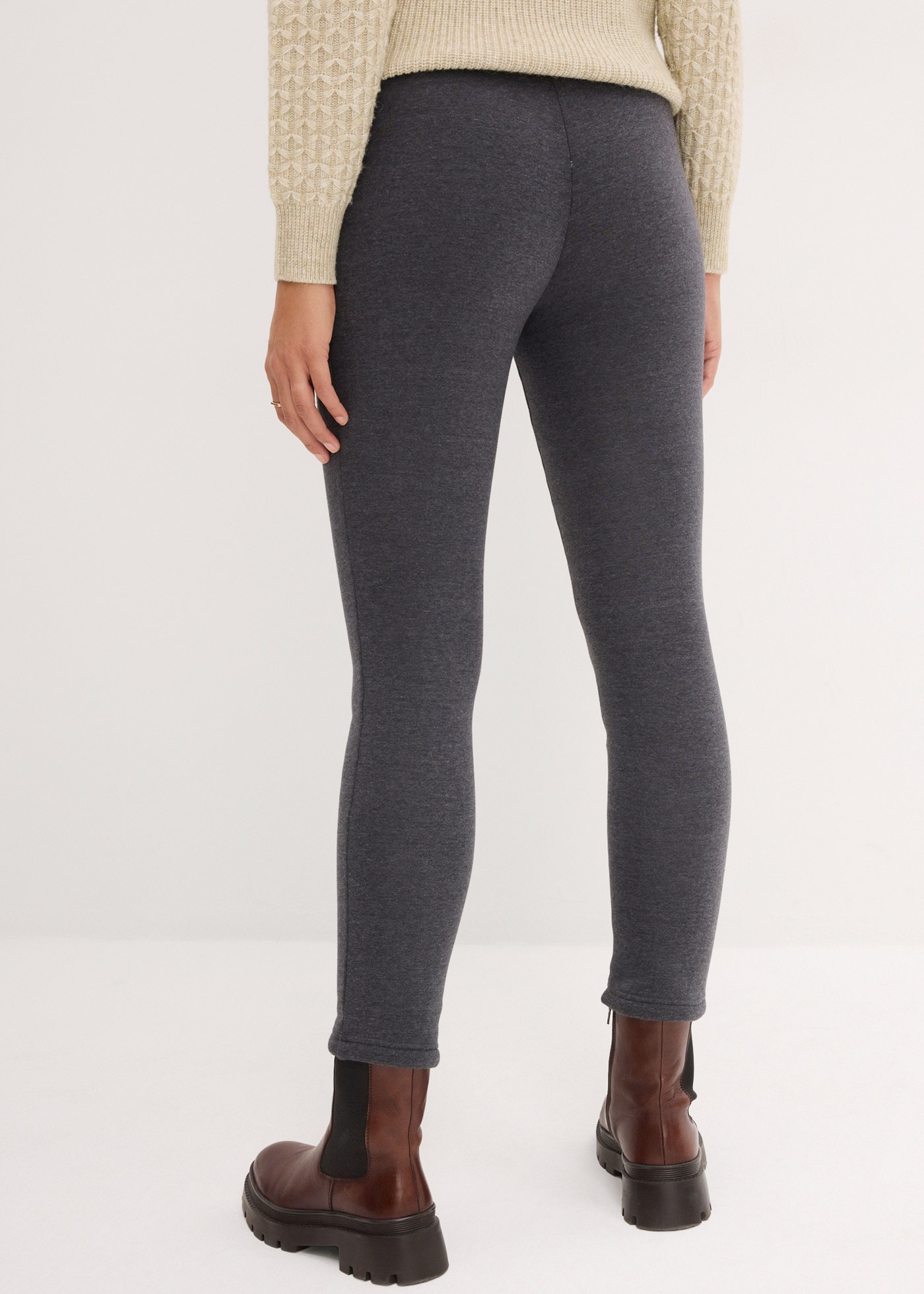 bonprix Umstandsleggings  mit hellem Teddyfleece gefüttert, Skinny Fit, mit breitem Jerseybund