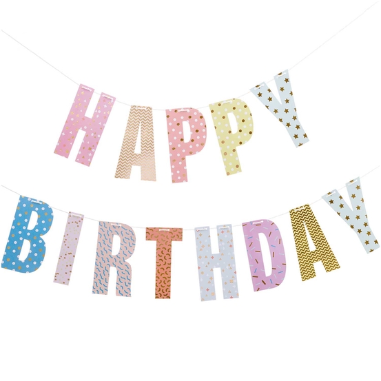 Guirlande Happy Birthday en carton, H. 14cm avec 3m de fil