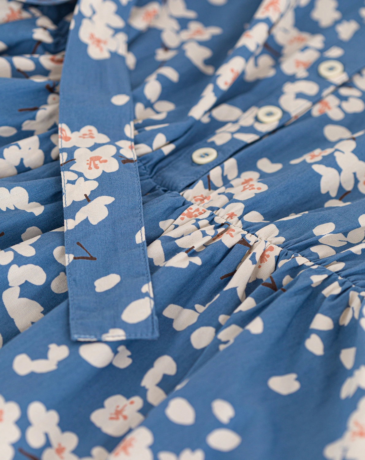 Kleid MAGNOLIA ärmellos in beach blue