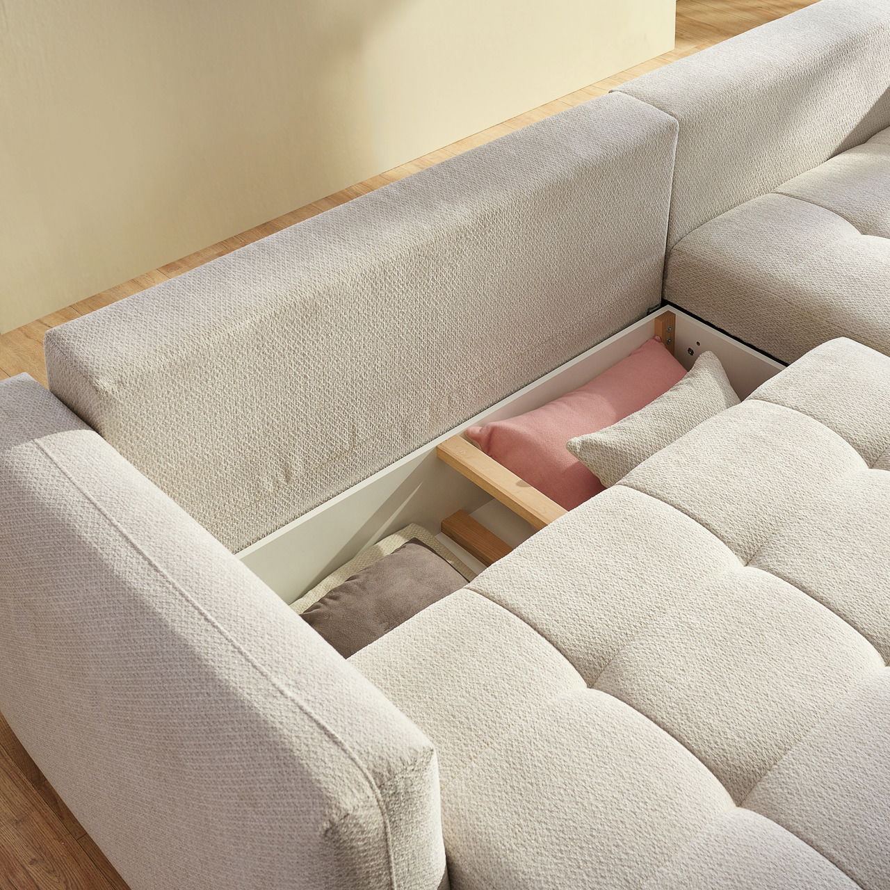 Hom´in Ecksofa London