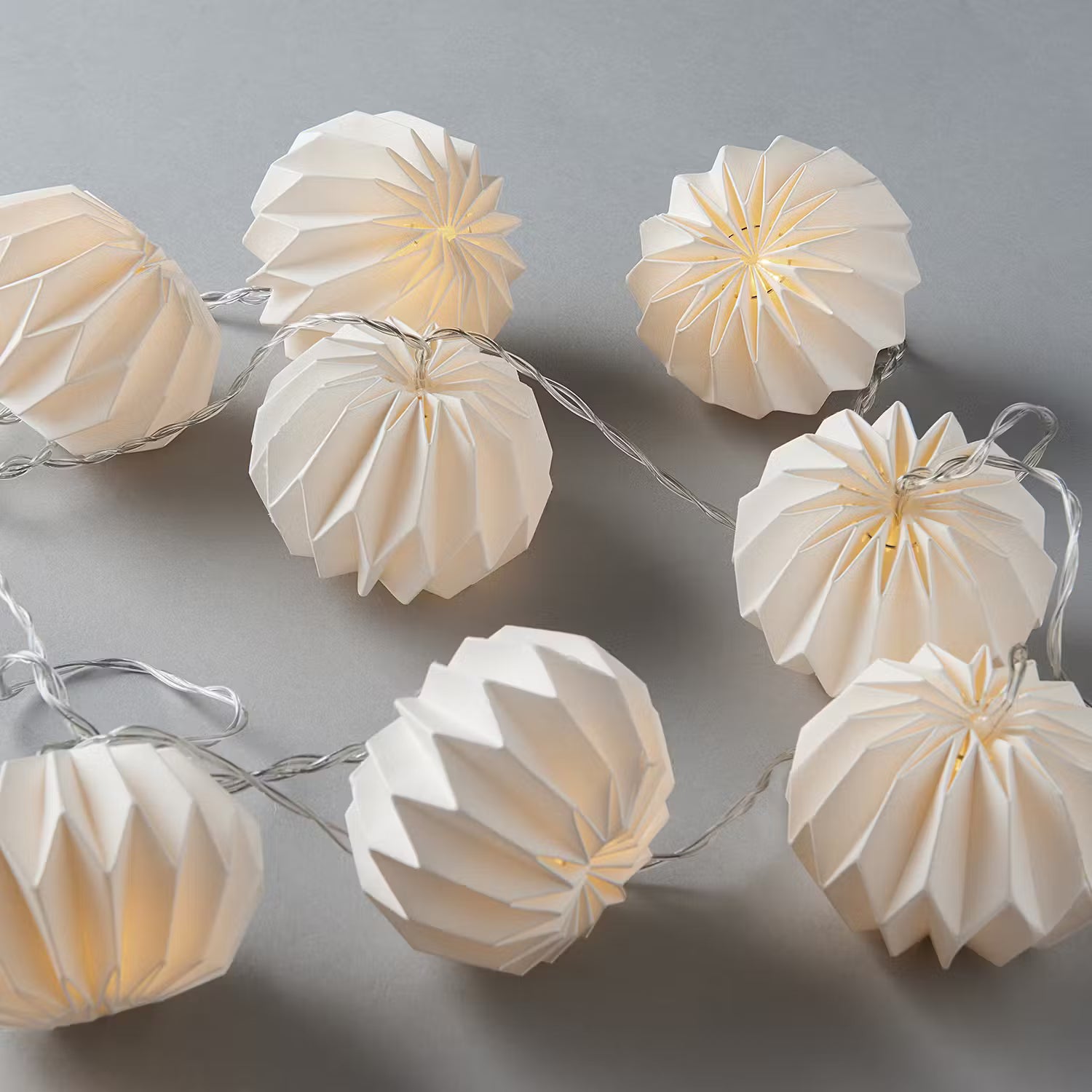 HANAMI LED Lampions-Lichterkette 6er-Set