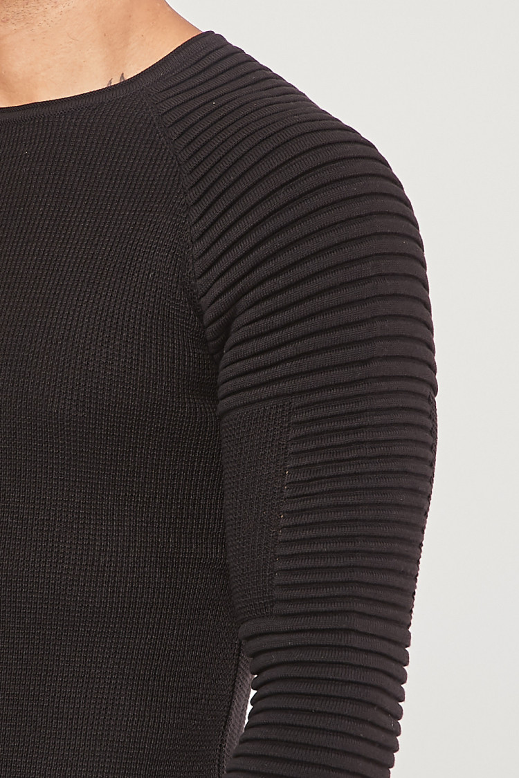 Pull fin noir