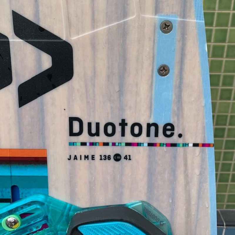 Twin-Tip Complet Occasion Duotone Jaime 136x41cm 2022 - The Corner Shop