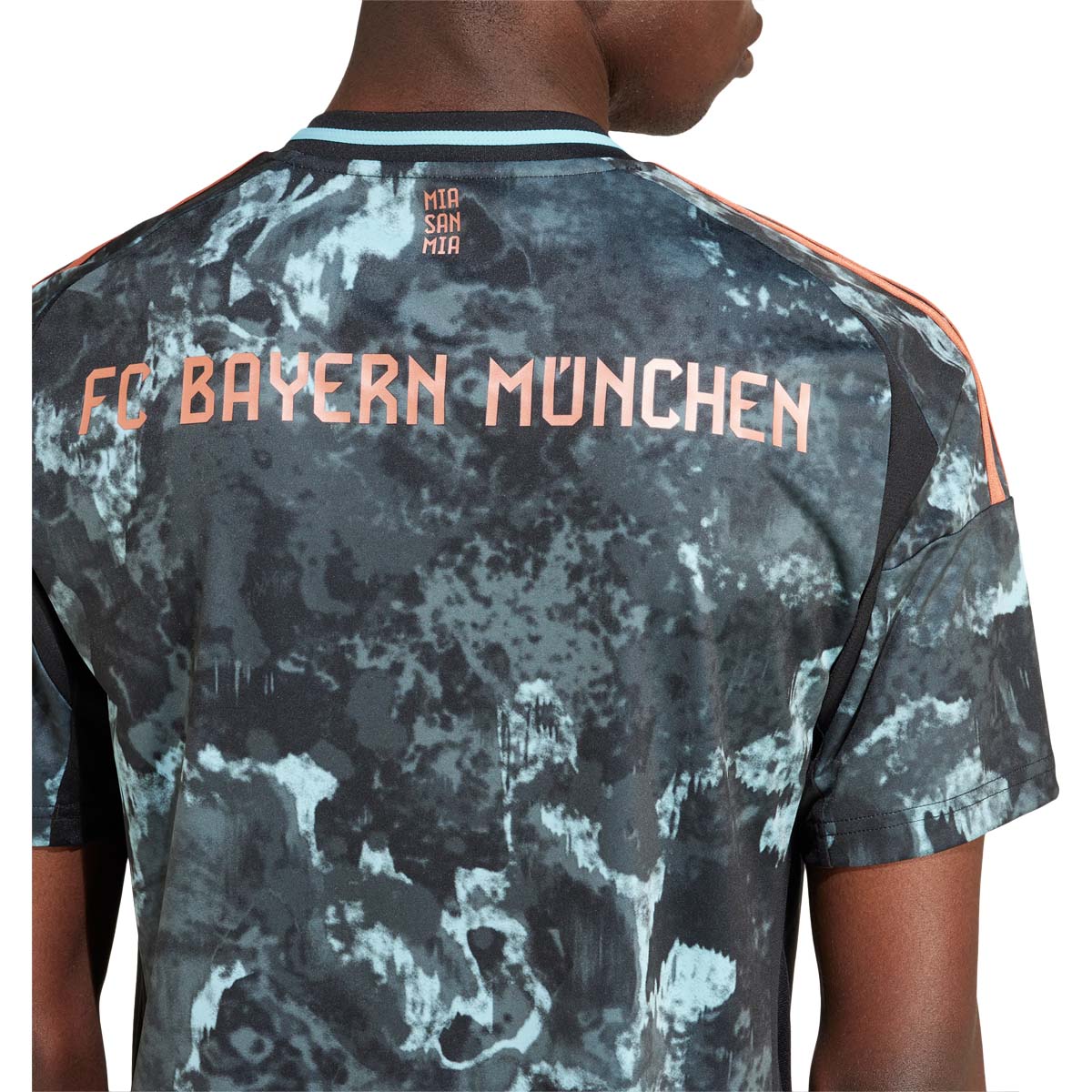 FC Bayern München Udebanetrøje 24/25