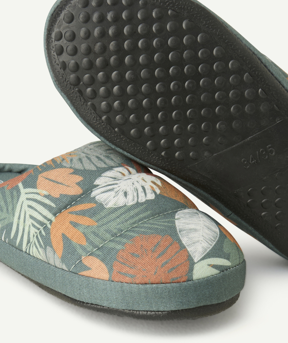 chaussons garçon imprimés feuilllage vert
