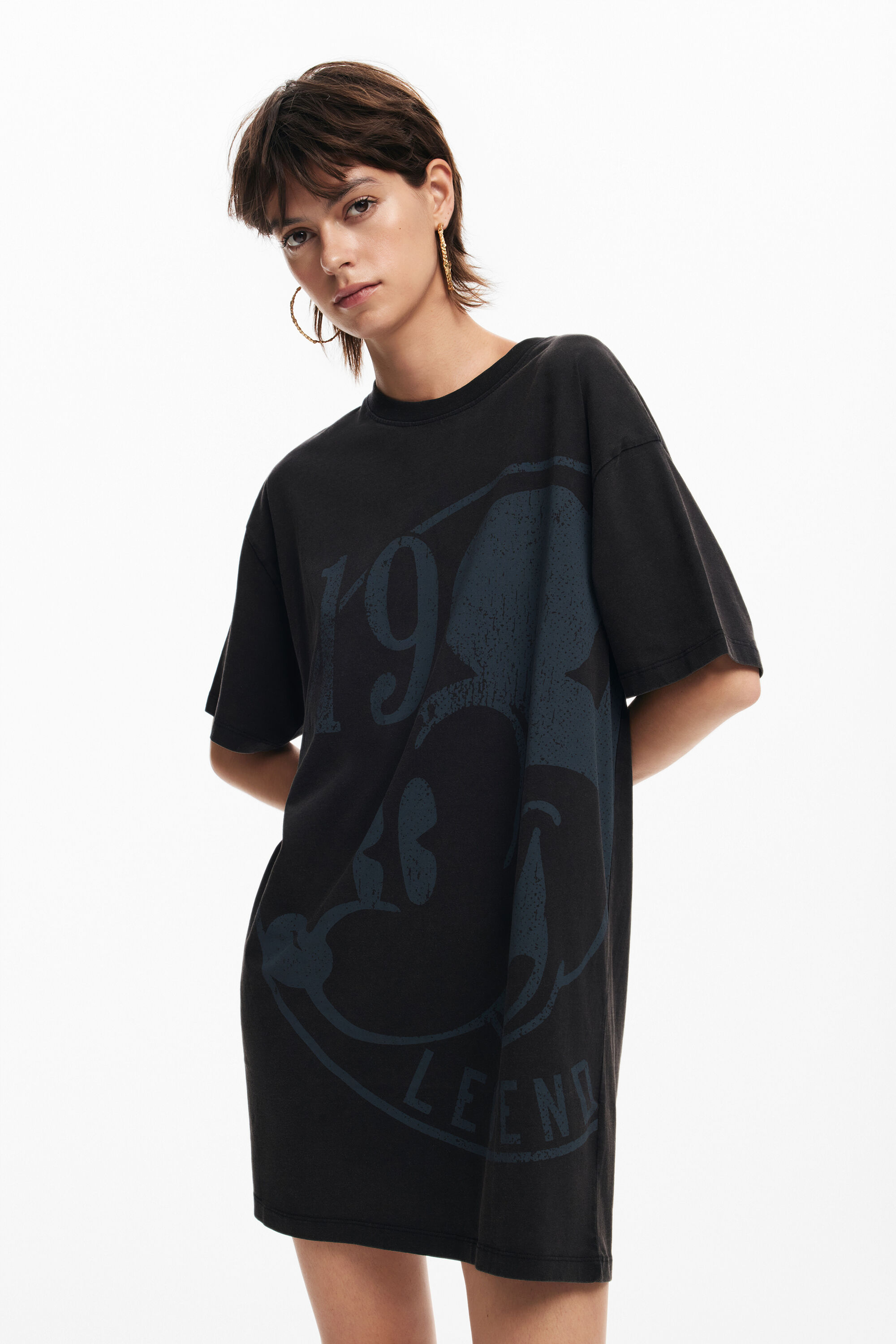 Vestido curto manga corta Mickey