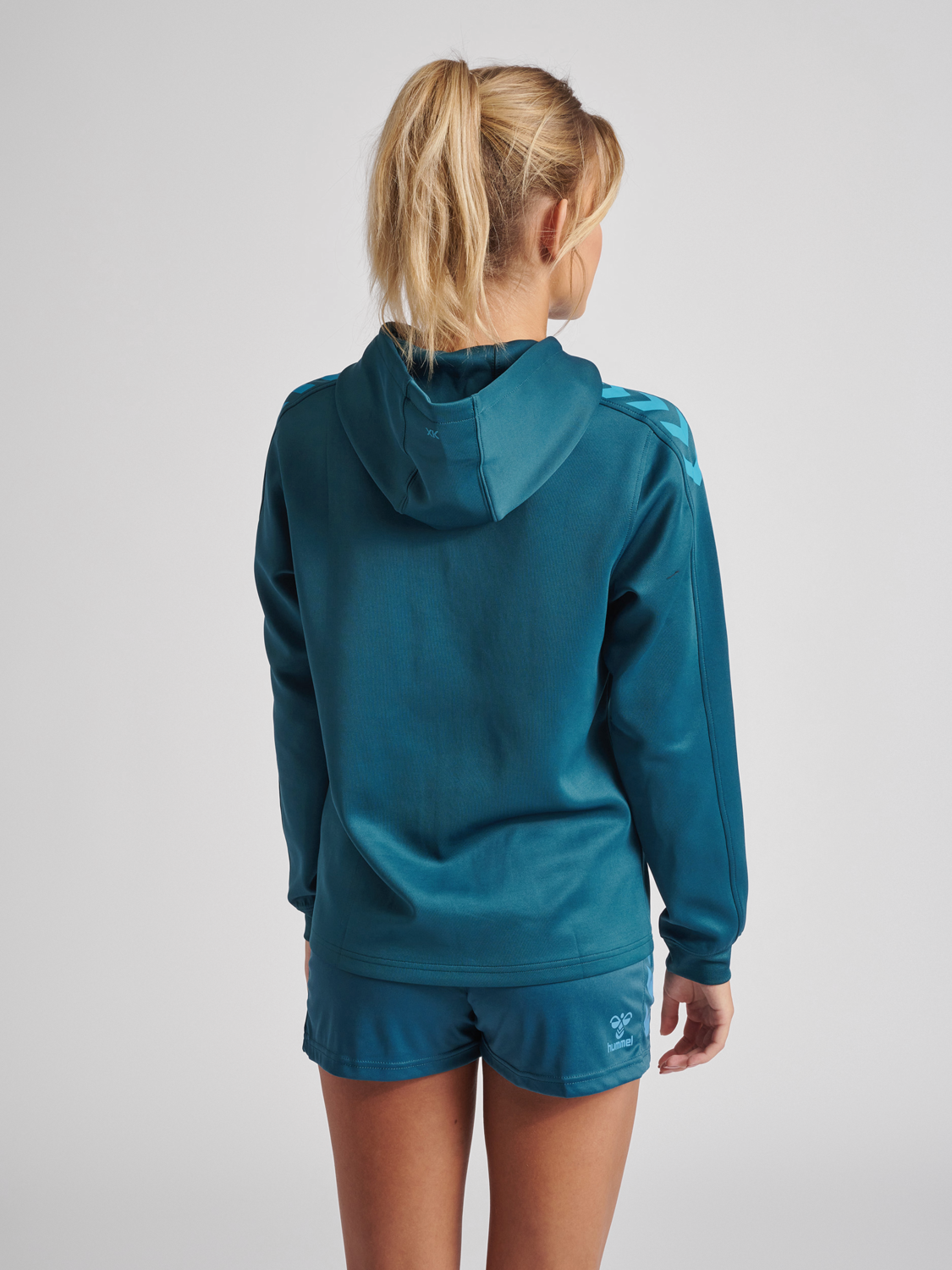 hmlCORE XK POLY SWEAT HOODIE WOMAN