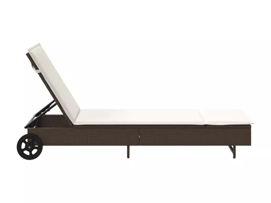Chaise longue avec roues et coussin marron résine tressée