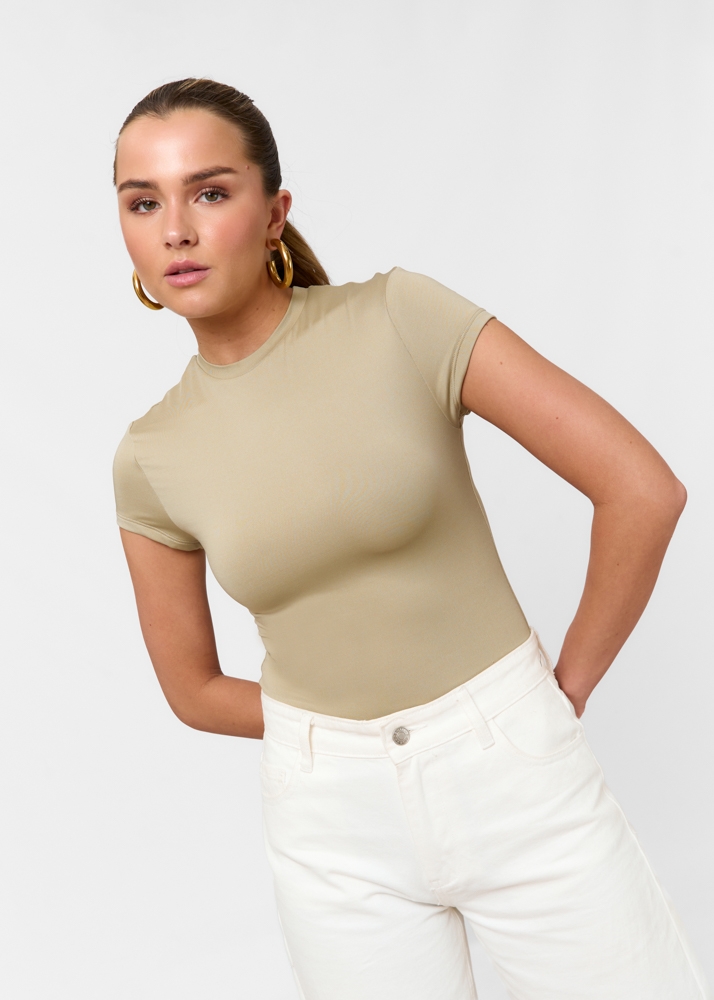 Tee olive
