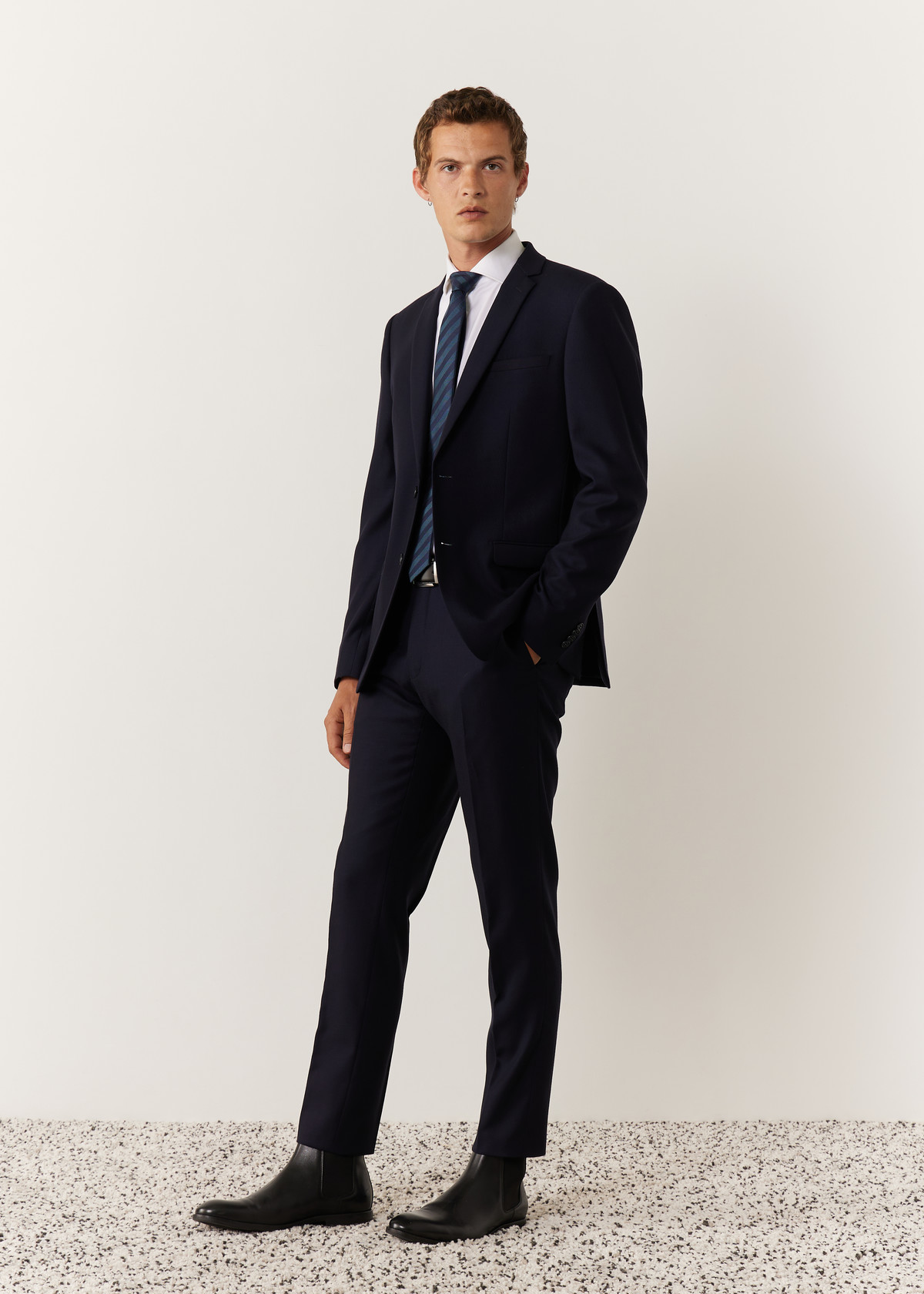 Costume 2 pièces Regular en laine stretch unie bleu marine