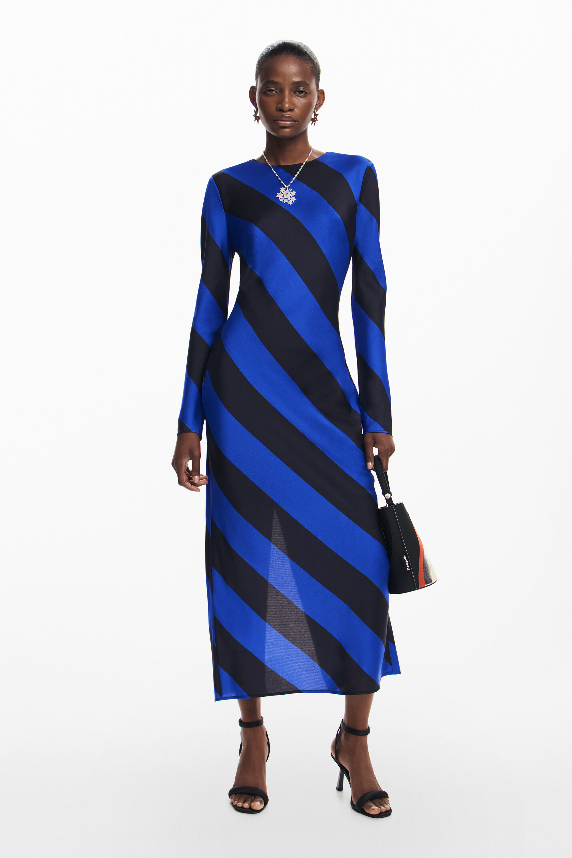 vestido midi listrado