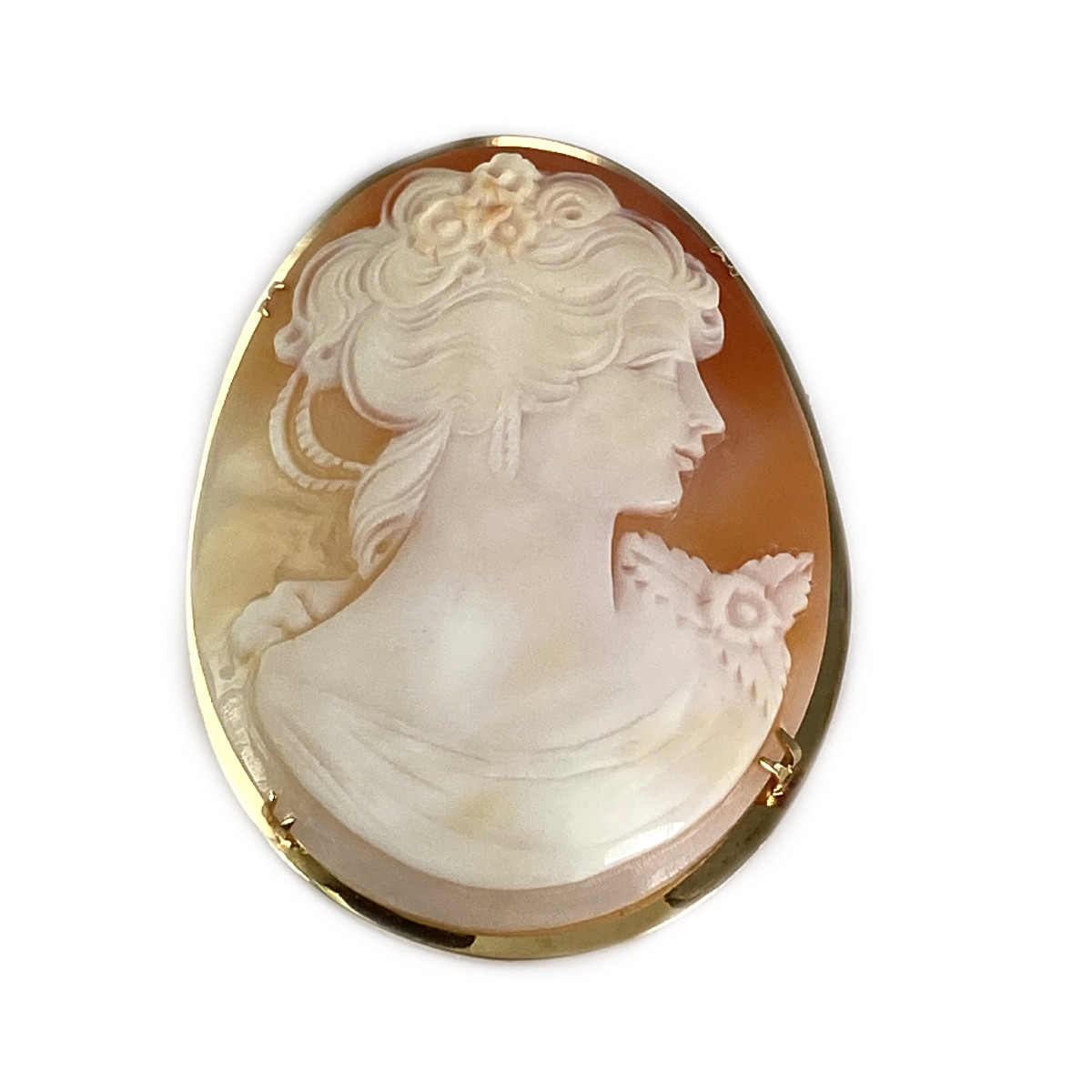 Broche d'occasion or 750 jaune camée coquille