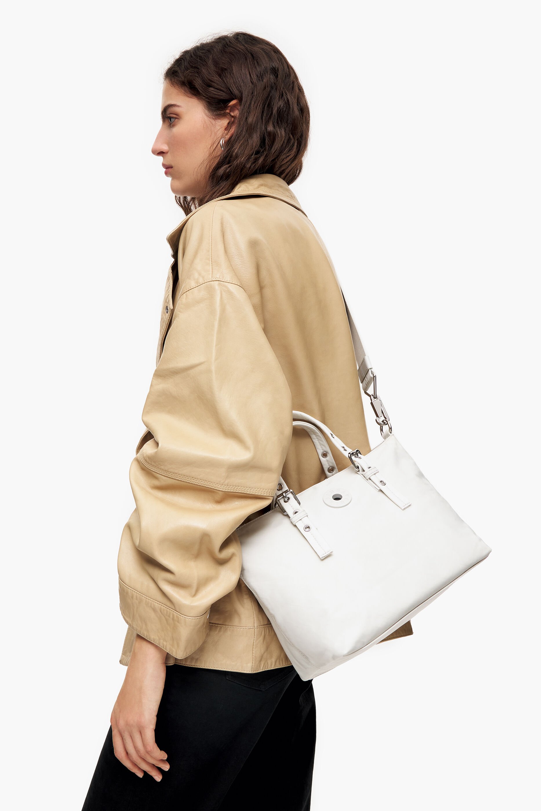 Bolsa de compras tamanho M em nylon cinza