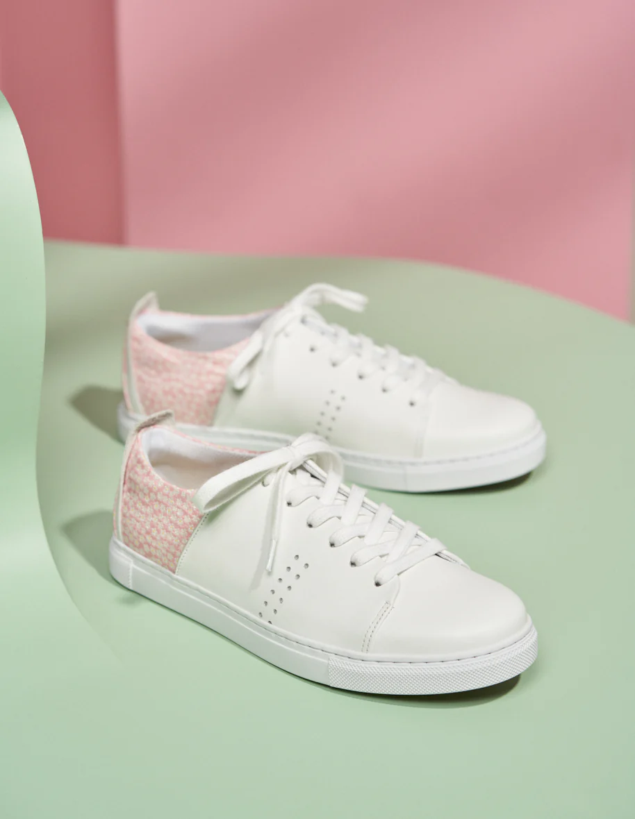 Baskets basses Renée - Cuir blanc et jacquard floral rose