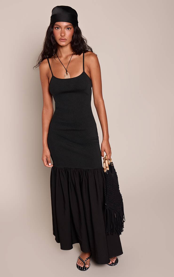 Noir Robe Maxi À Bretelles Avec Ourlet Bouffant