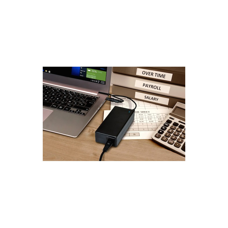 (90W) Universal Acer / Toshiba Power Netzteil inkl. 3 Adaptersteckern (900007-ACTO) - Schwarz