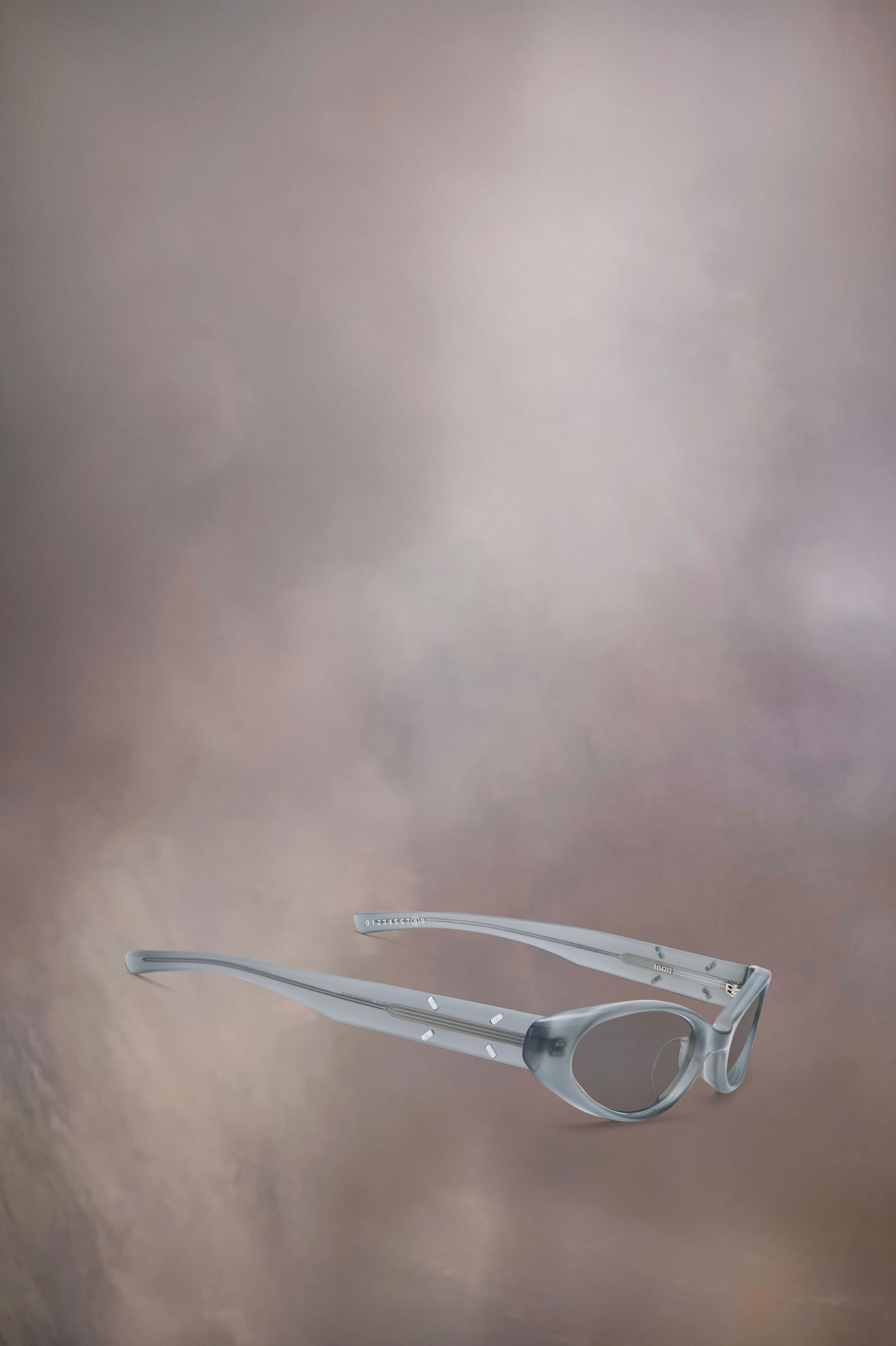 Lunettes de soleil noires cat-eye x Gentle Monster​
