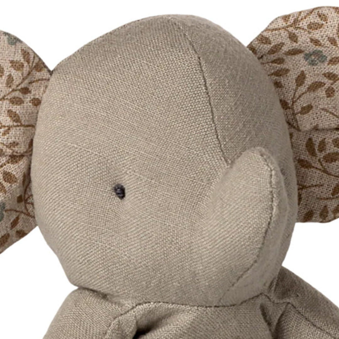 maileg knuffelolifant safari friends - iron grey - 12 cm