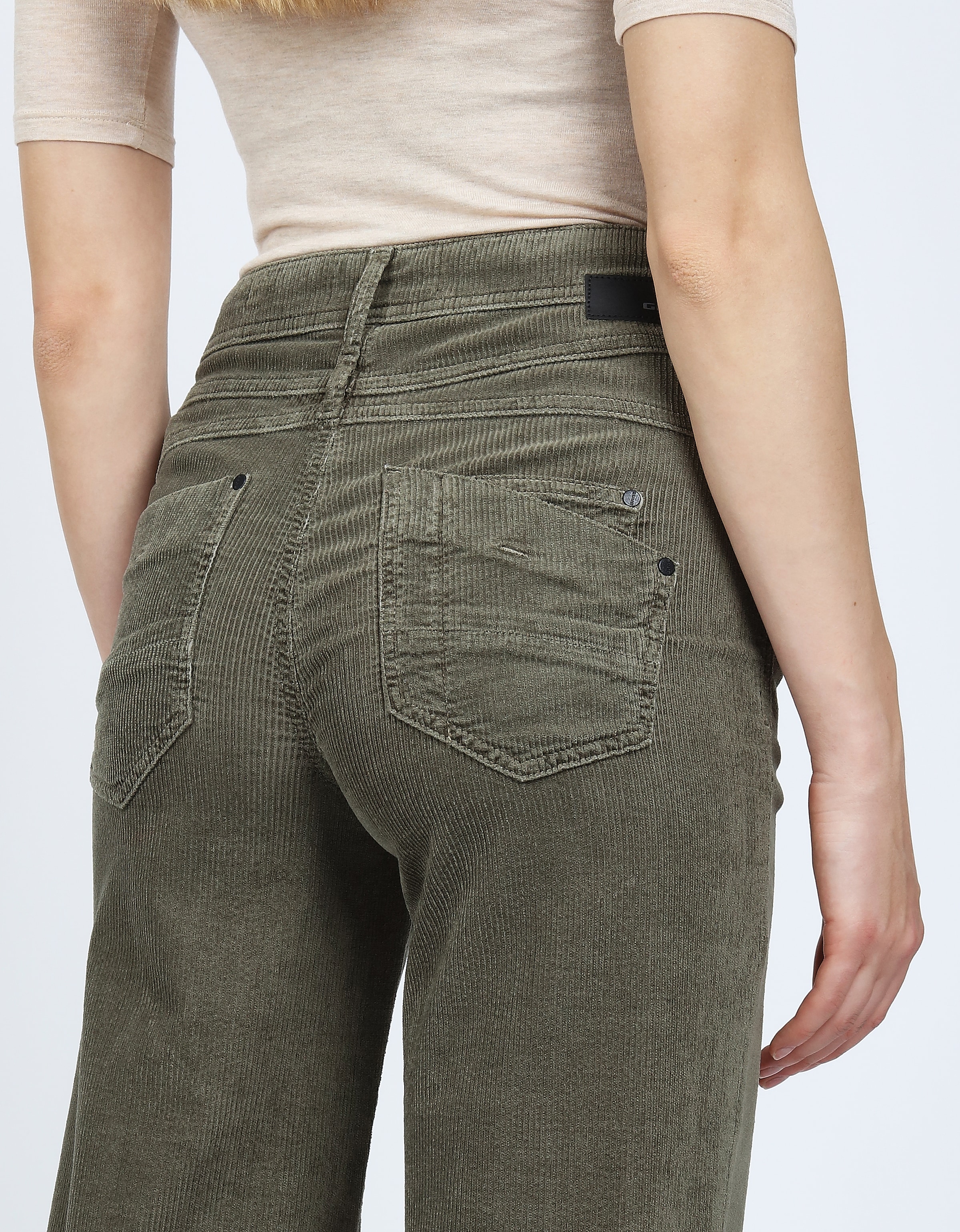 GANG Cordhose »94AMELIE WIDE«  im lässigen Wide Fit