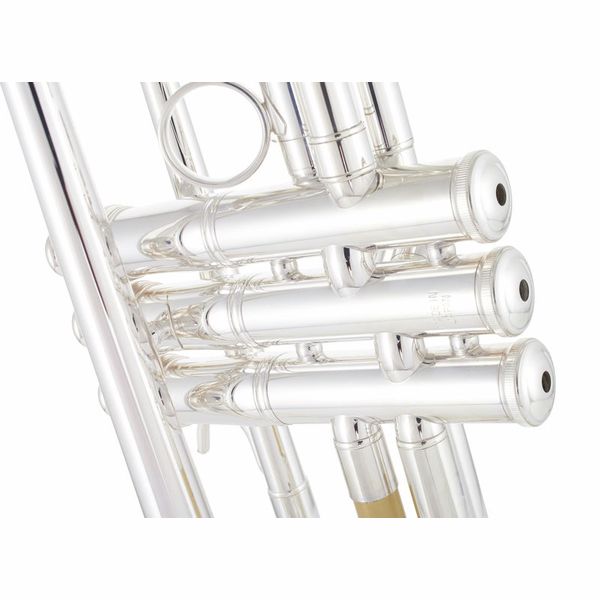 Yamaha YTR-8335RS 04 Trumpet