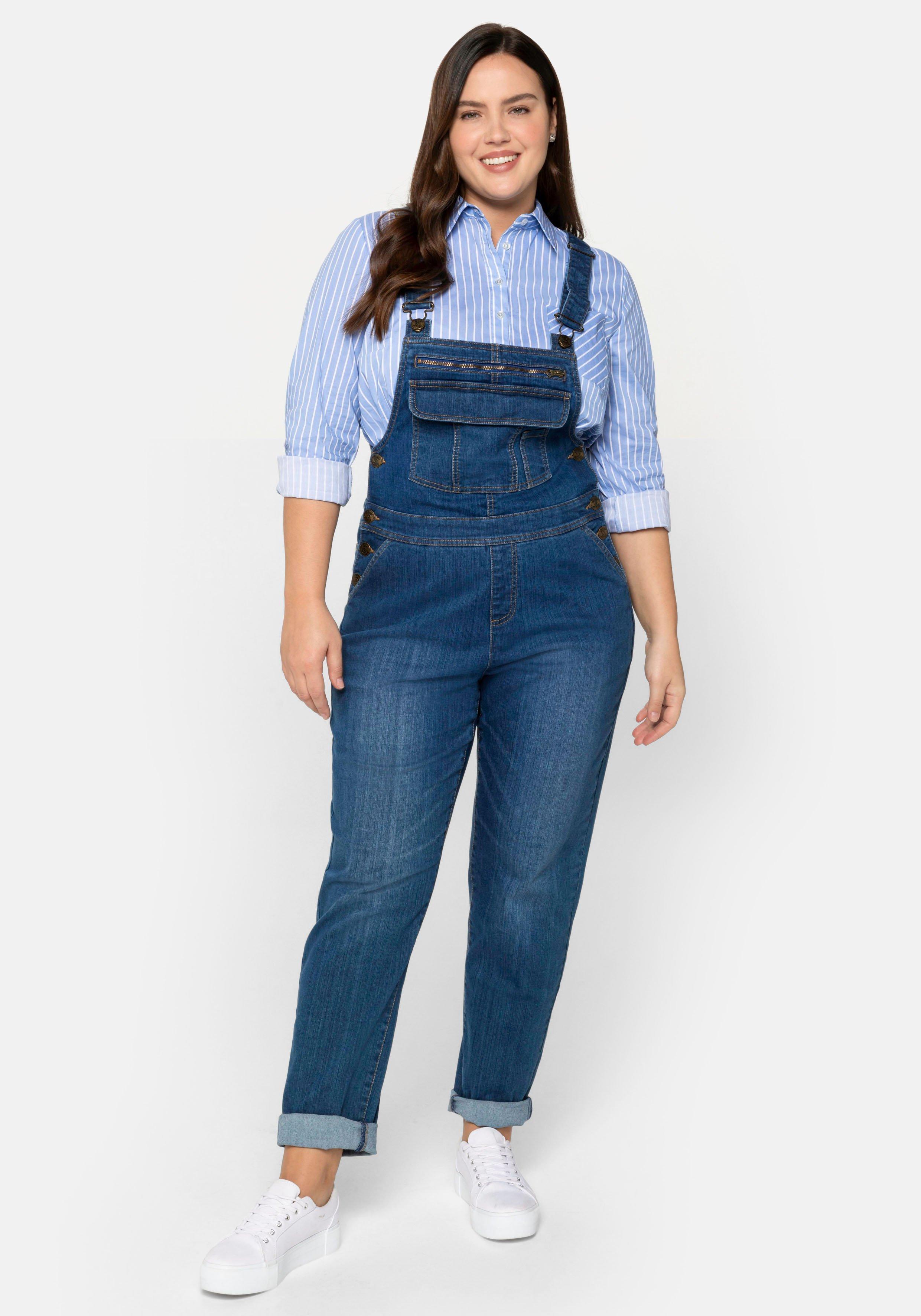 Jeans-Latzhose mit Brusttasche und seitlichem Einsatz