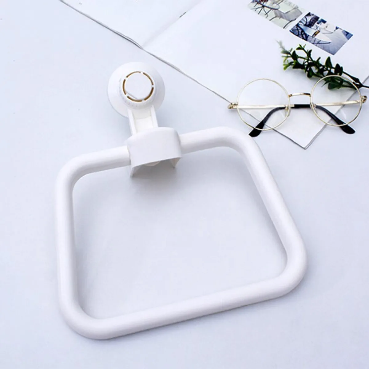 Universal Bague serviette ventouse - Blanc