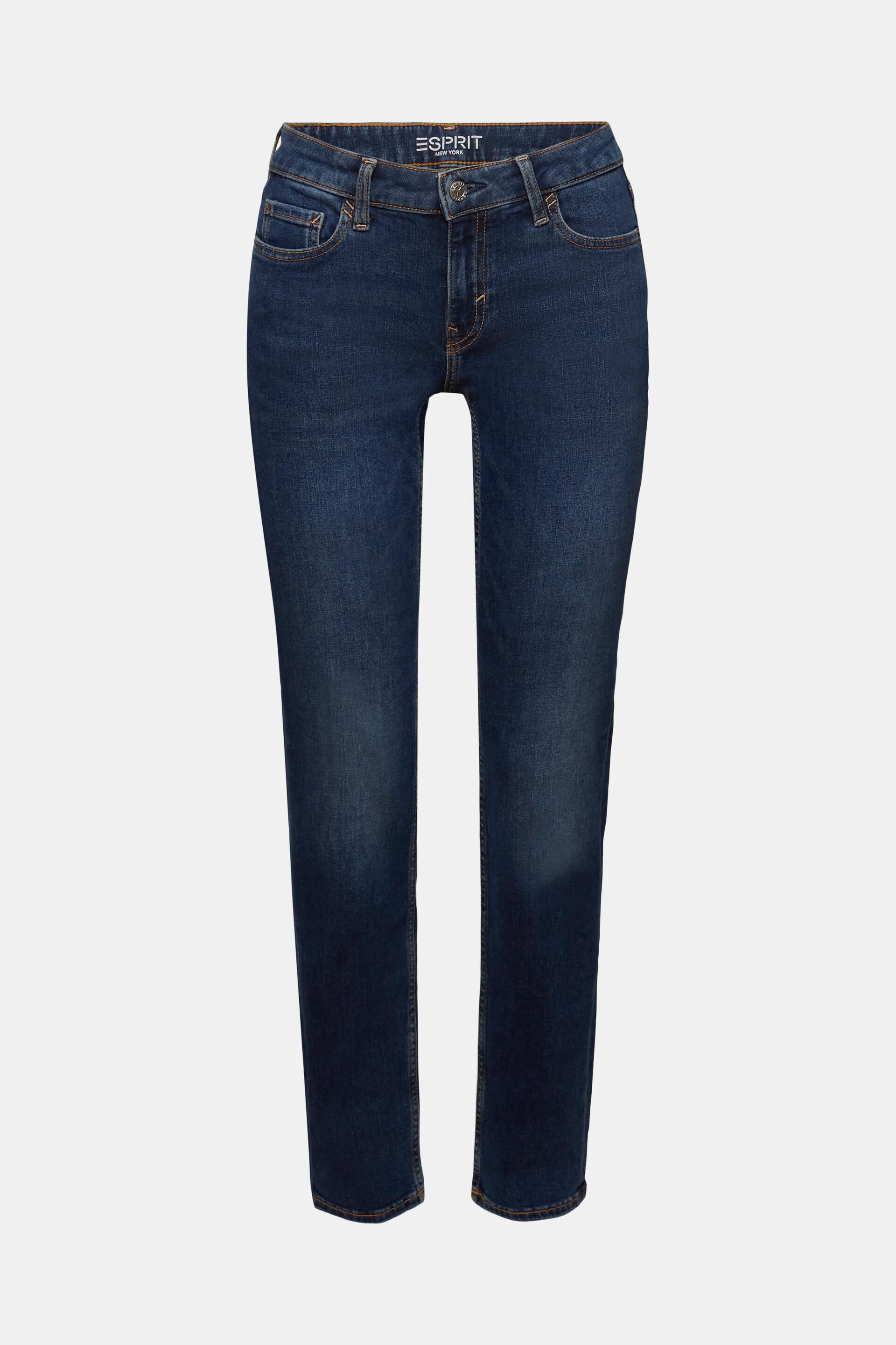 En matière recyclée : le jean droit à taille mi-haute