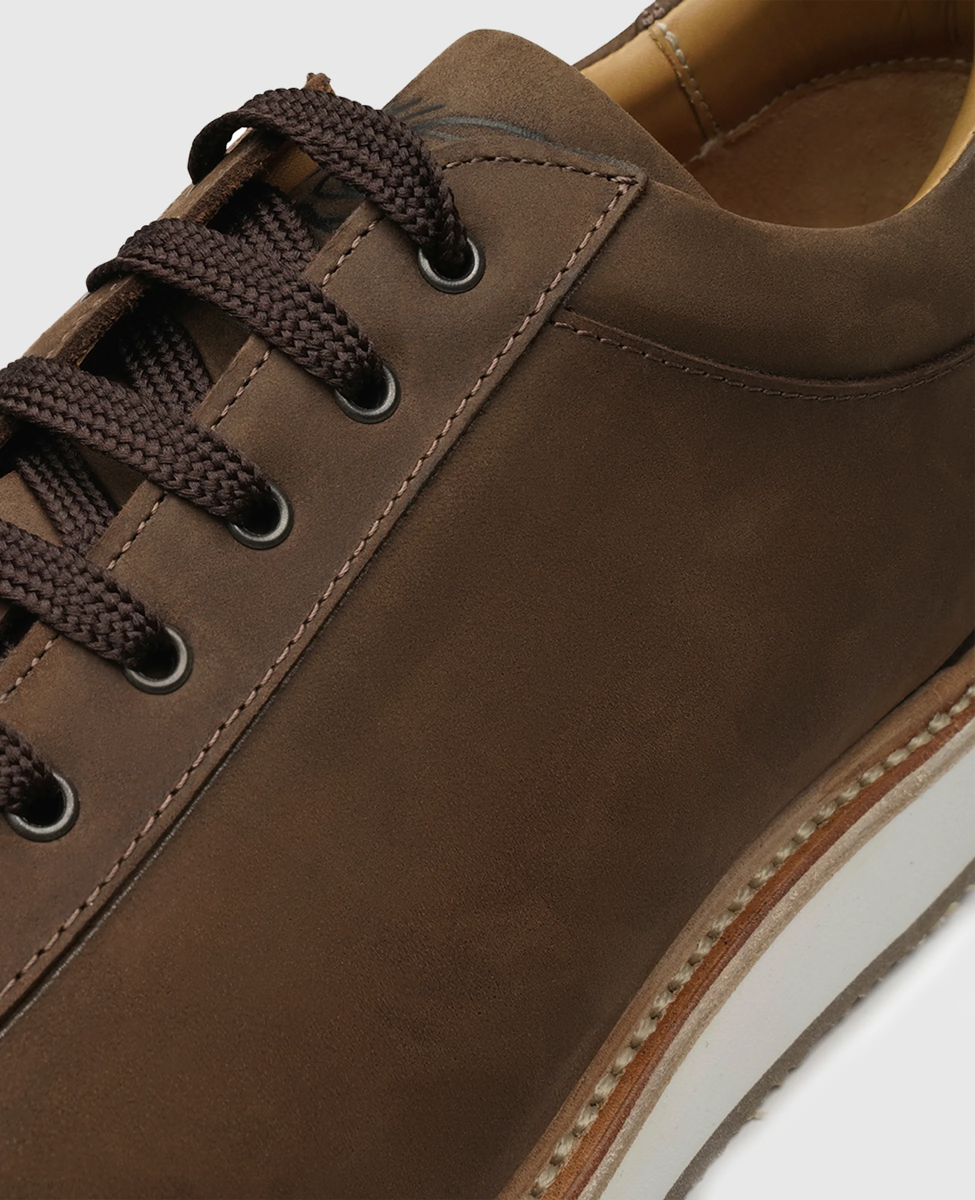 London Sneaker J