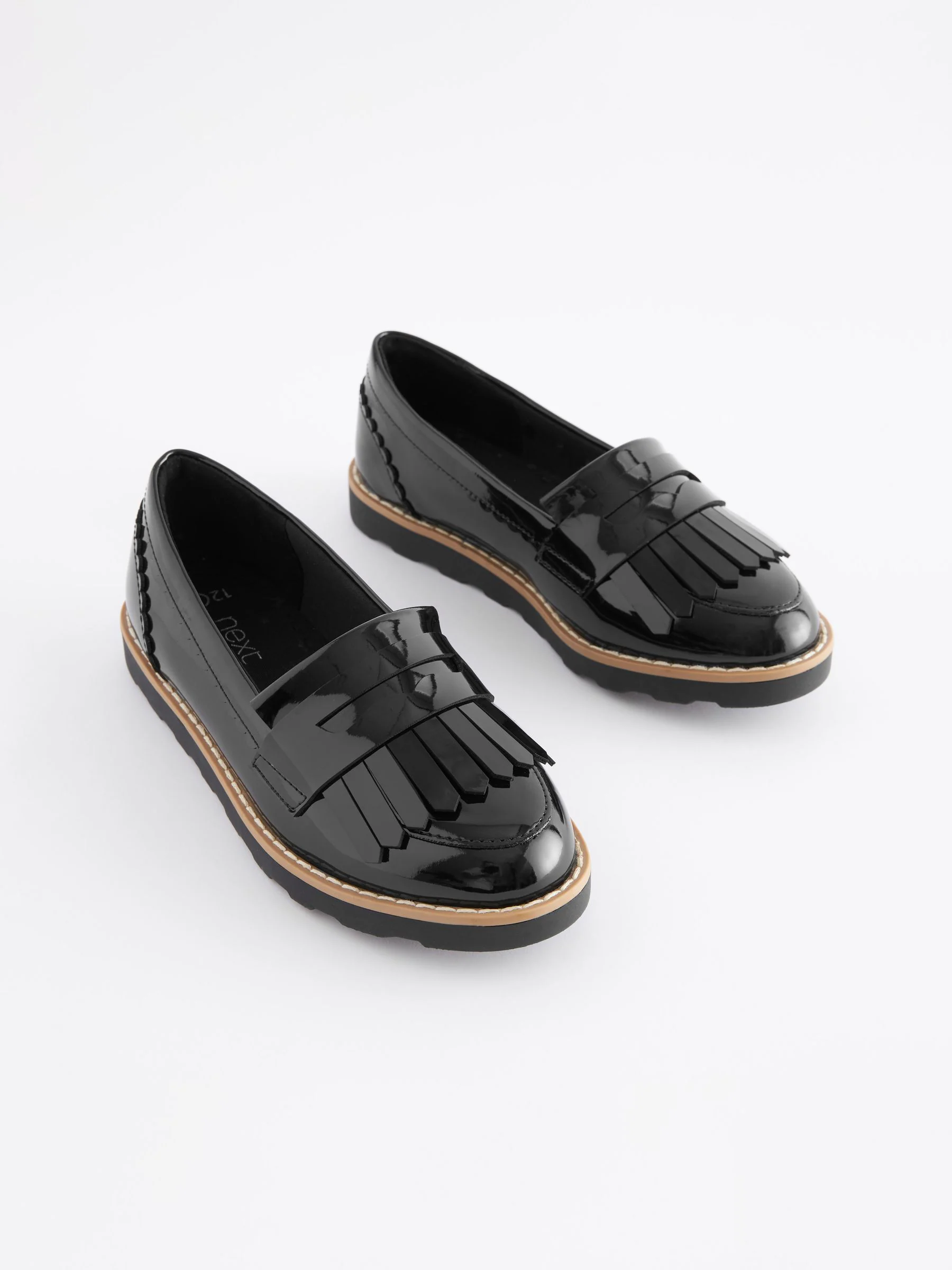 Zwart lak - Schoolloafers met kwastjes