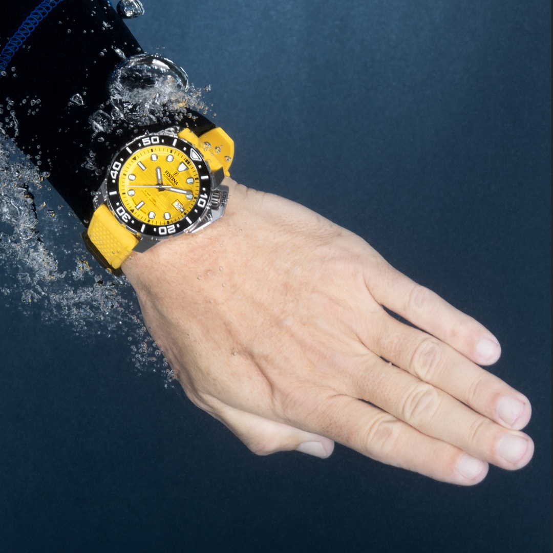 Festina Swiss Diver COSC Gelb