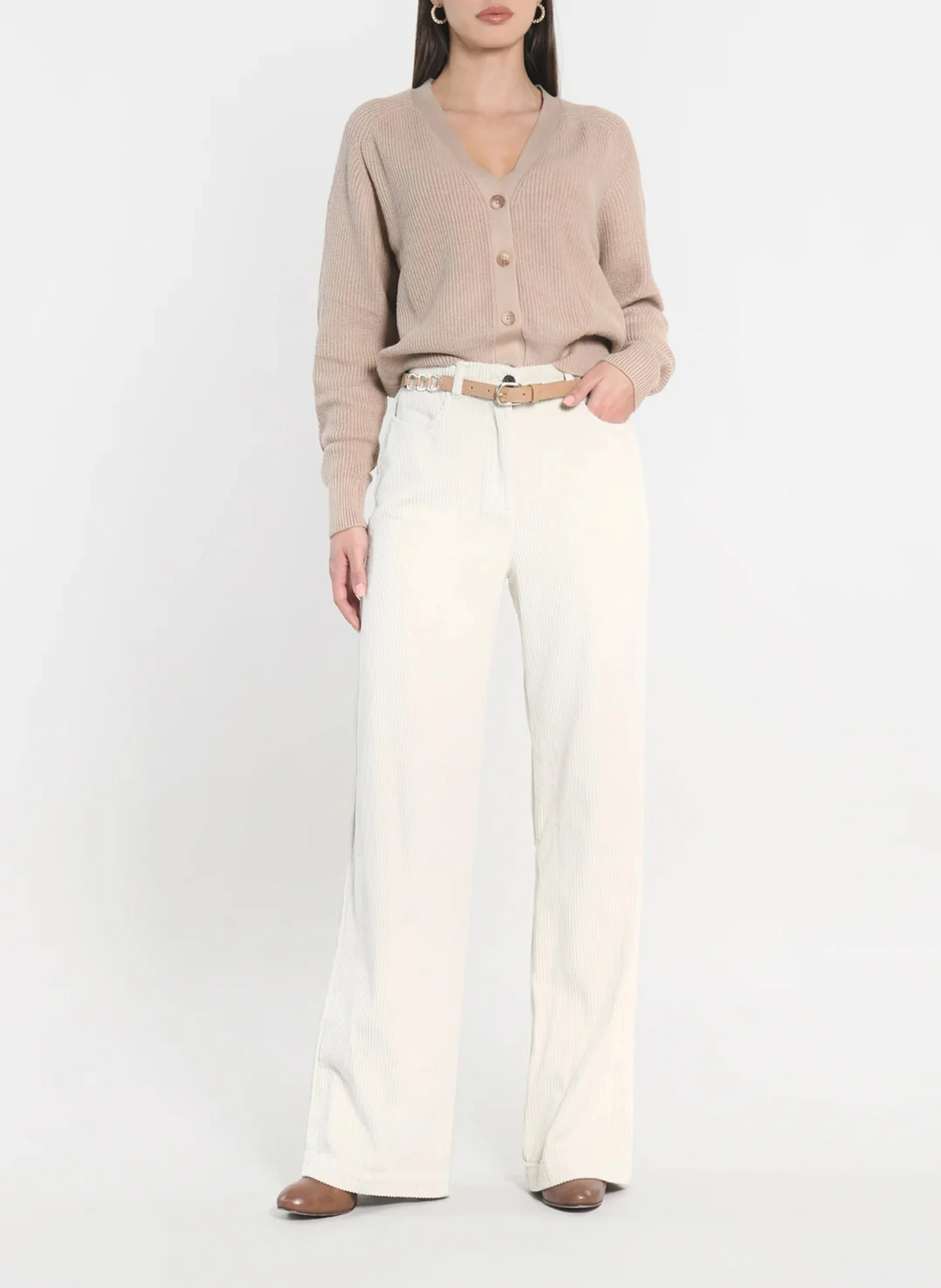 LOU - Cardigan boutonné à col v | Beige