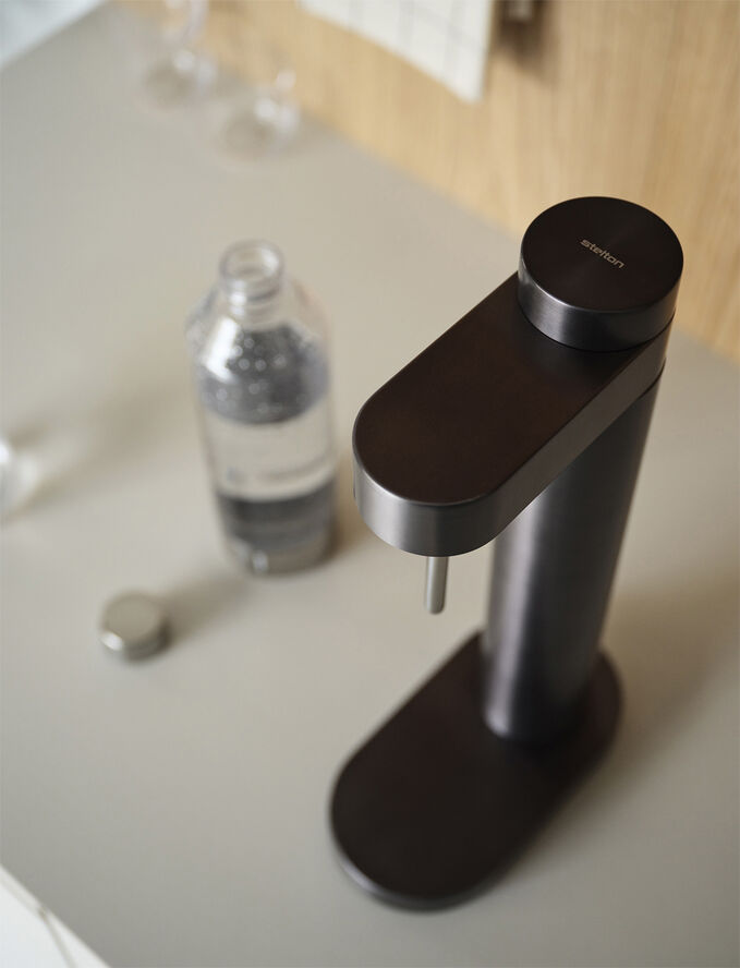 Stelton Brus carbonator Black metallic