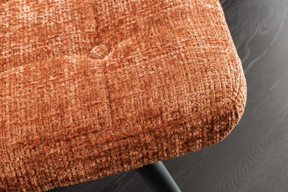 Moderner Hocker SCANDINAVIA rost braun Chenille Cremona Metallbeine Fußhocker