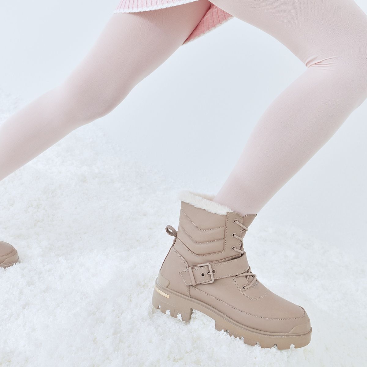 Alpa Beige Women Winter boots