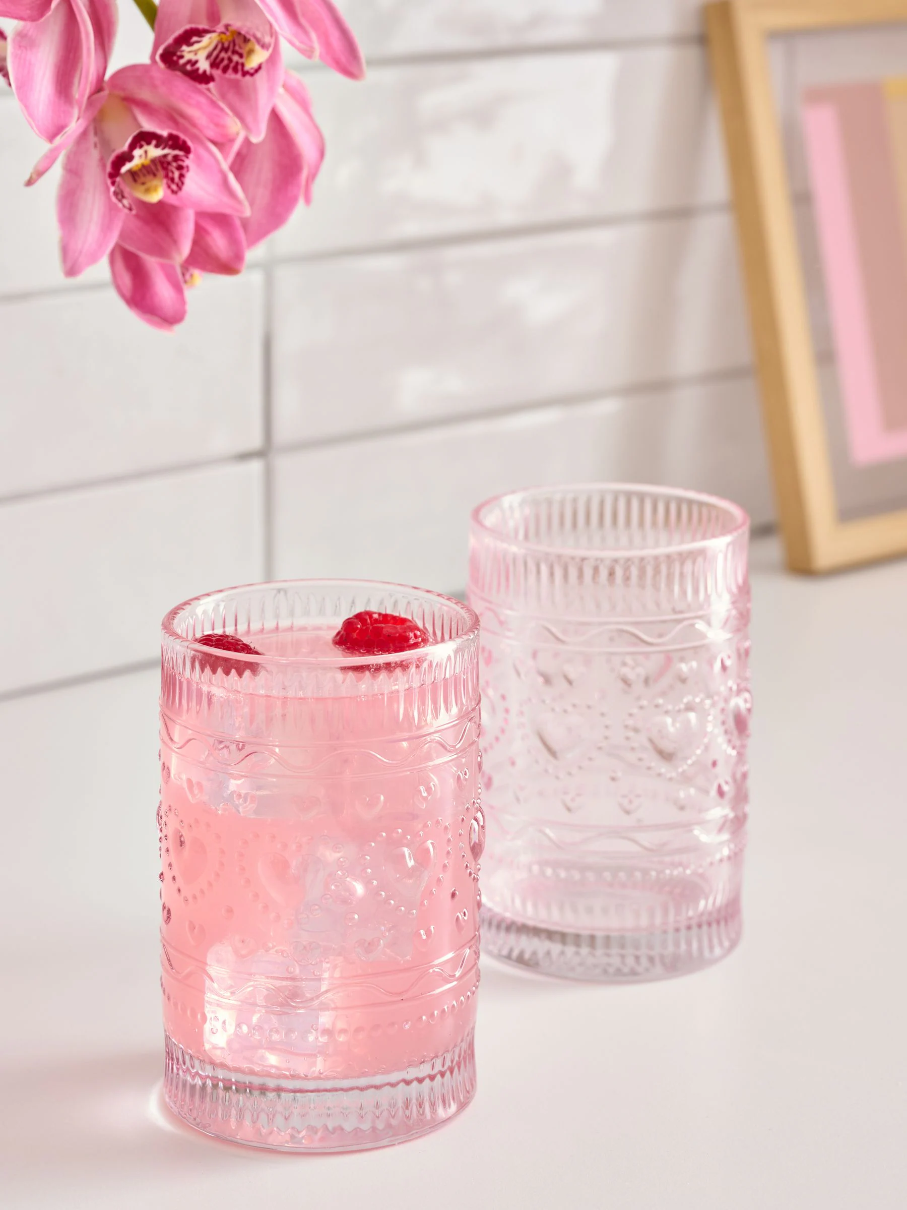 Set of 2 Heart Pressed Tumbler Glasses