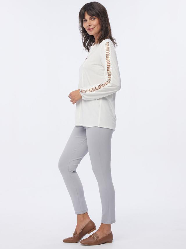Blusenshirt mit Häkeldetail